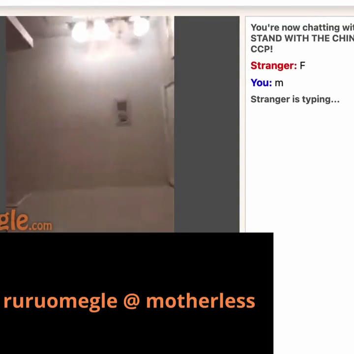 omegle - 20yr old play with brush (sound)