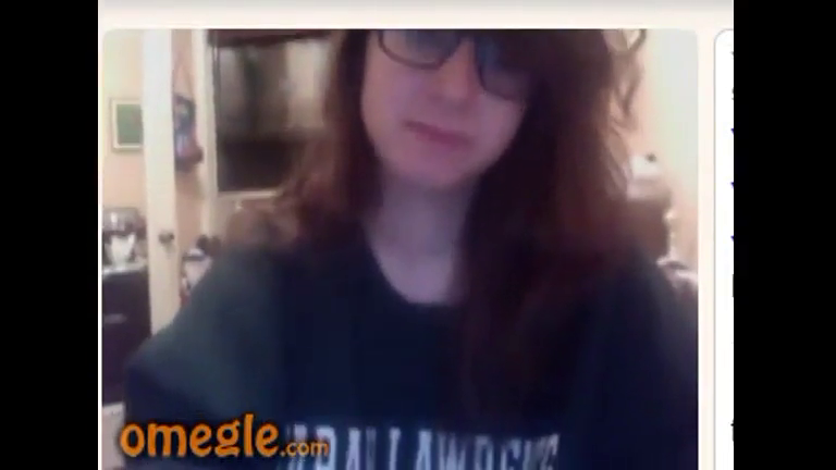[Omegle] Cute College Nerd Gets Naked