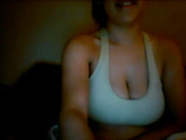 Busty Teen Fingers & Rubs Her Pussy