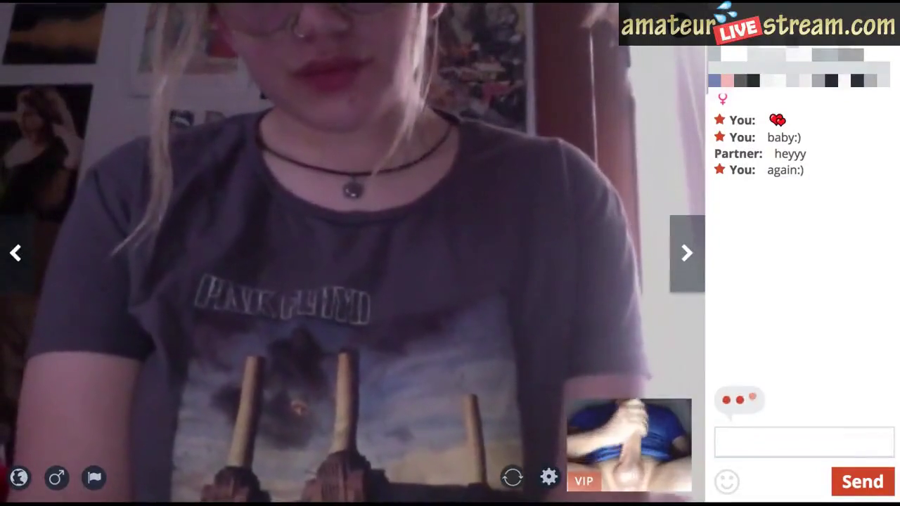 A chubby with glasses on Omegle fingering