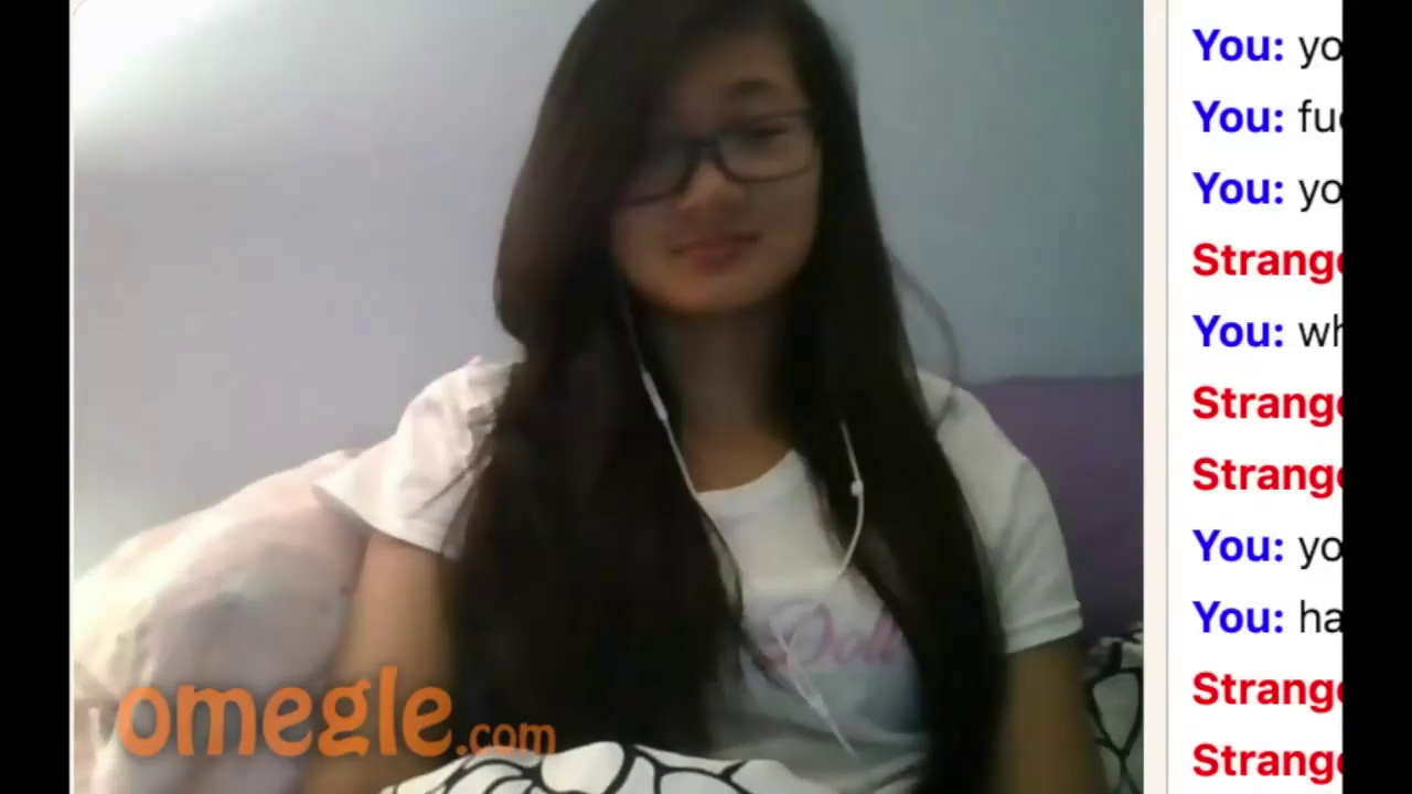 [Omegle] Asian undresses and bates