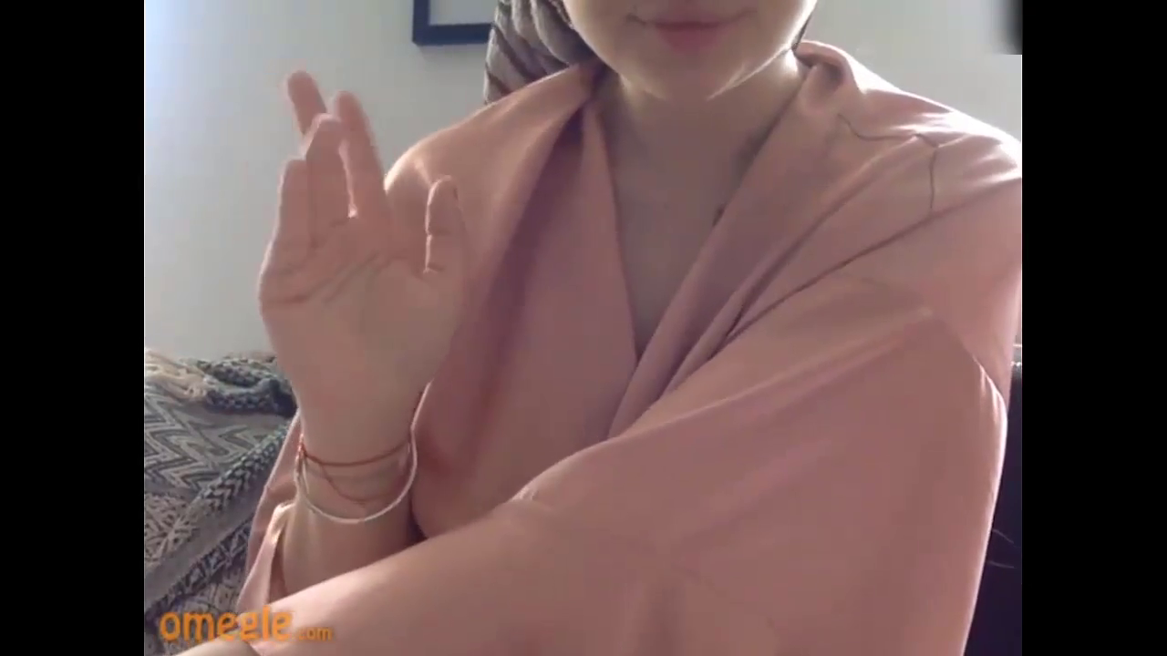 [Omegle] Nivea Roll-on Anal Insertion